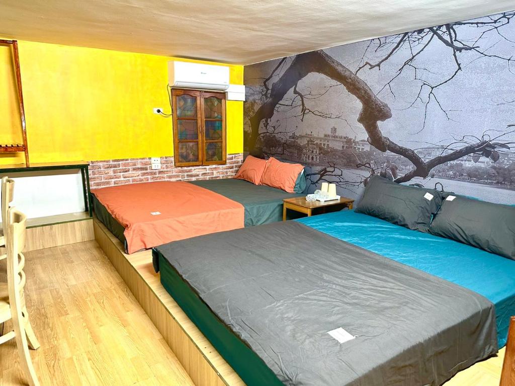 Bungalow K House, 2brs, Center of Old Quarter, HoanKiem Lake