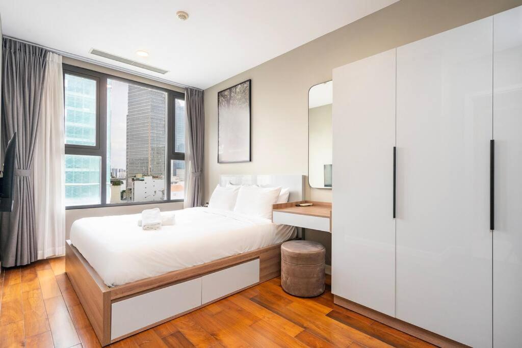 The Rixx Gathering Apartment D1 pool gym Netflix