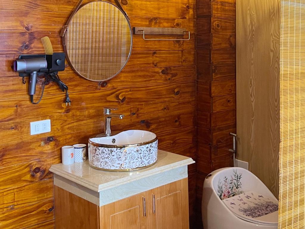 Sông Hồng View 1982