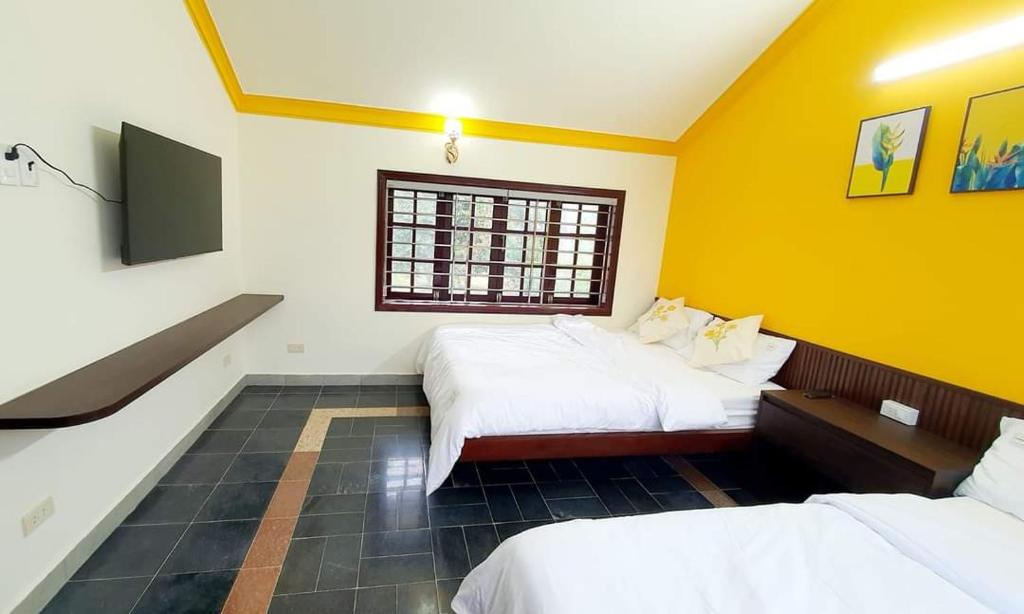 YELLOW GARDEN- Homestay