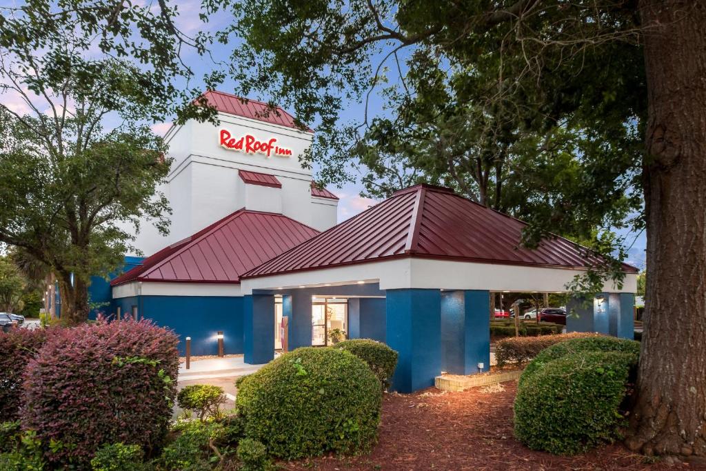 Red Roof Inn Myrtle Beach Hotel - Market Common image