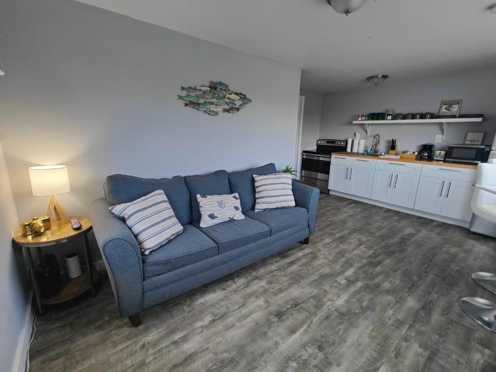 8818 Rocky Creek Drive, Unit A image