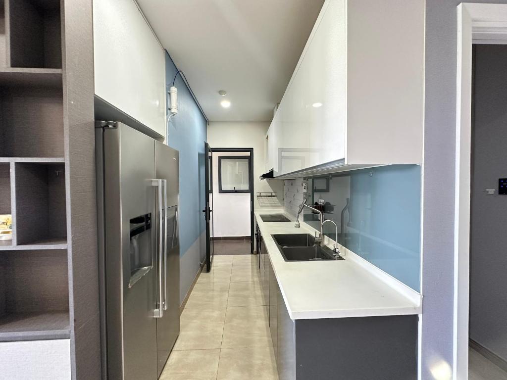 Luxury Apartment inside Monarchy