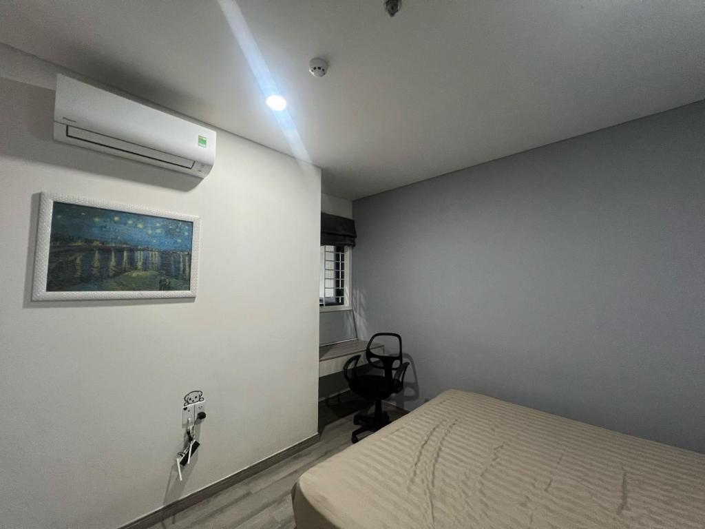 Luxury Apartment inside Monarchy