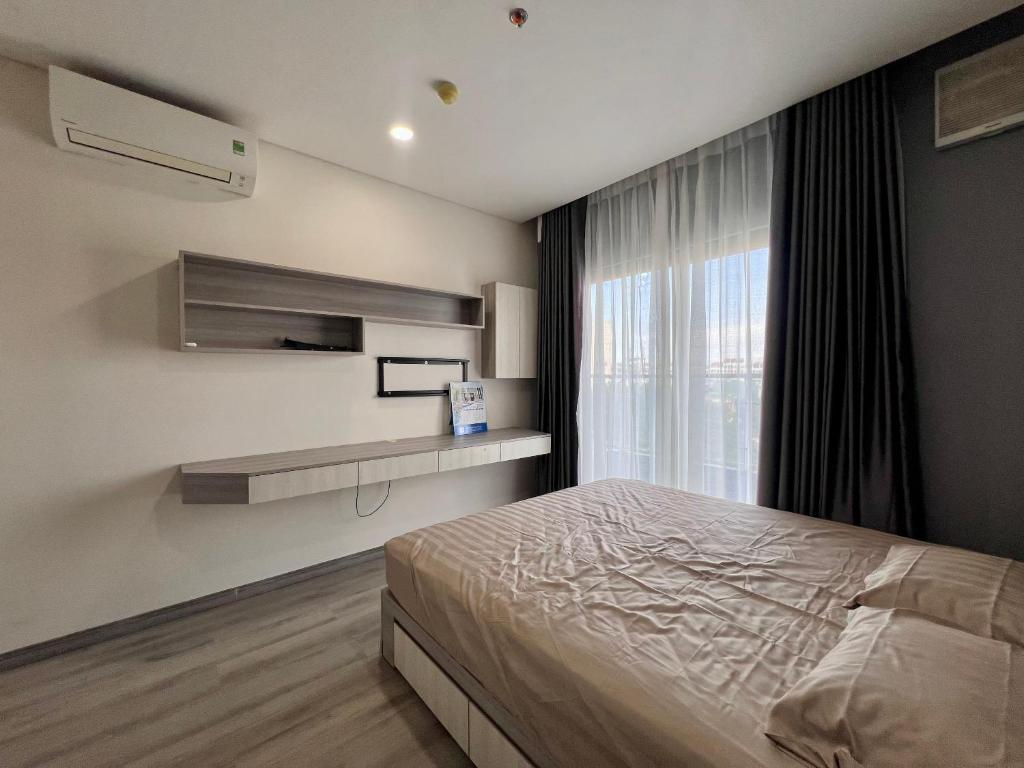 Luxury Apartment inside Monarchy