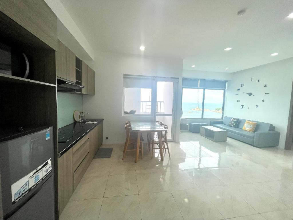 Duc's Oceanus Nha Trang Apartment