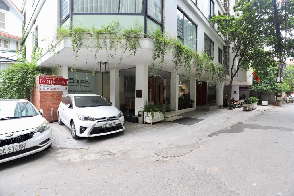 Square Building Maya 17 alley 36 Dao Tan