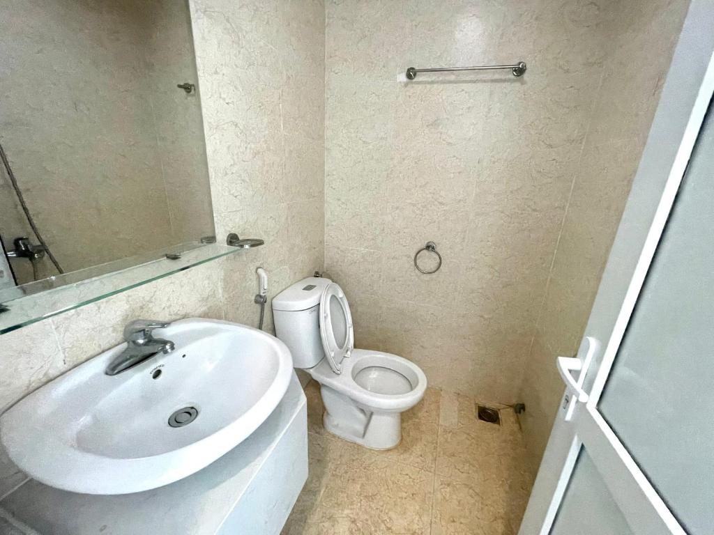 Duc's Oceanus Nha Trang Apartment