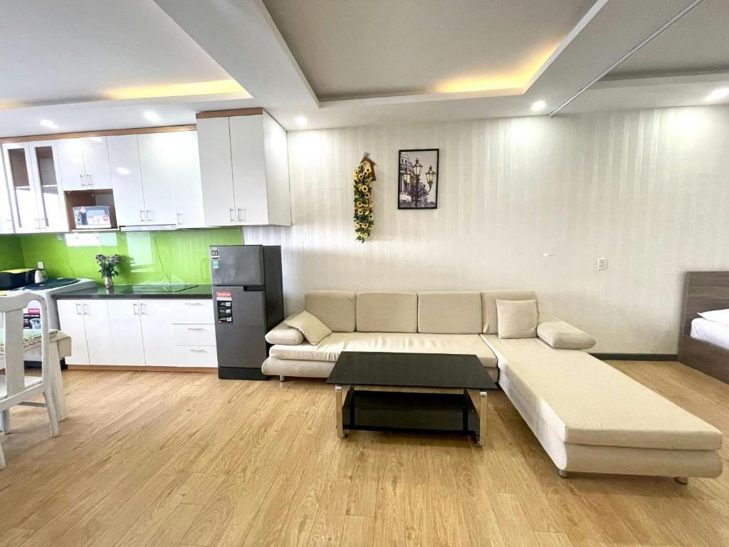 Duc's Oceanus Nha Trang Apartment