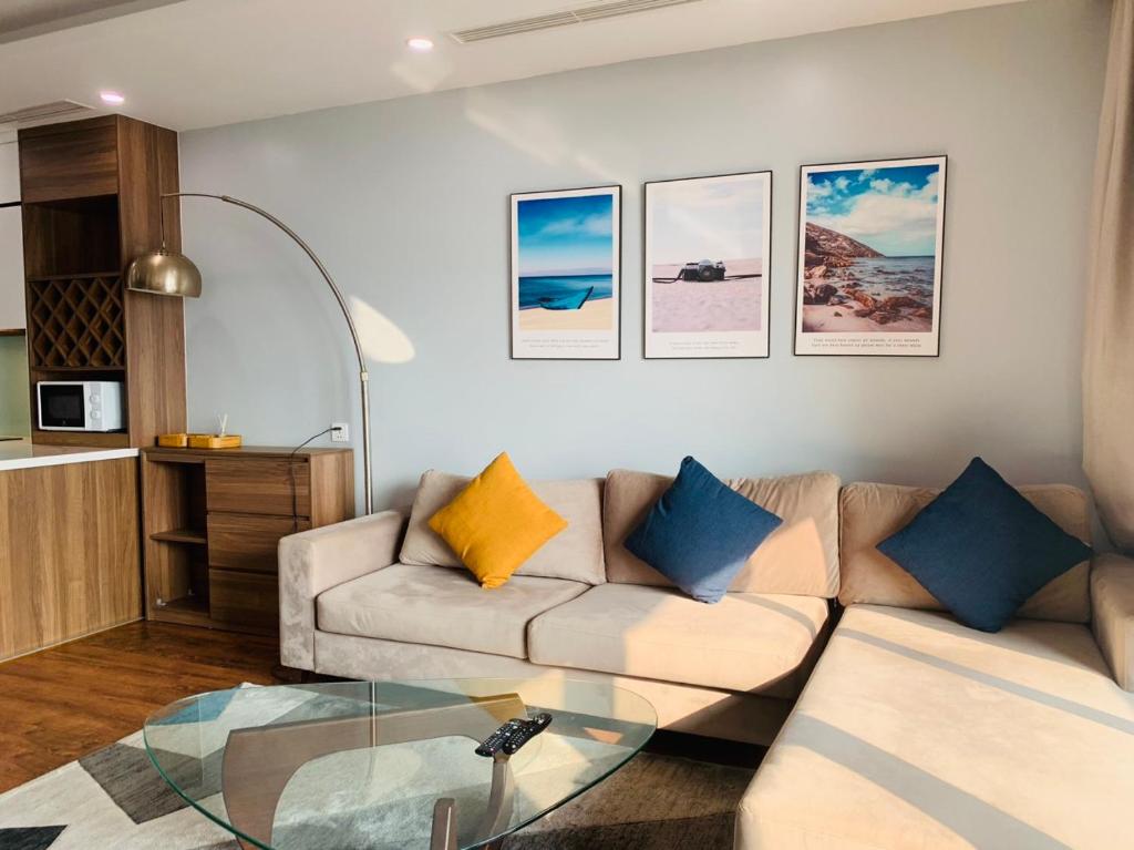 West lake luxury apartment