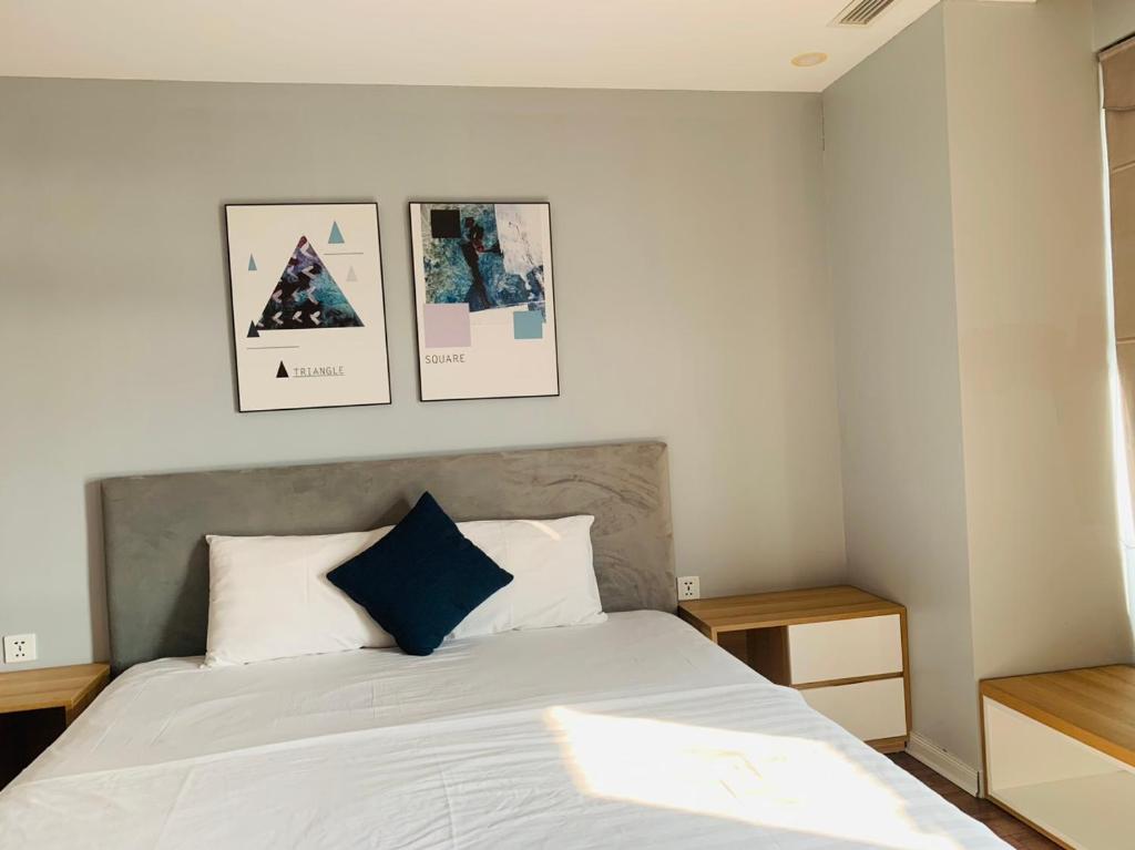 West lake luxury apartment