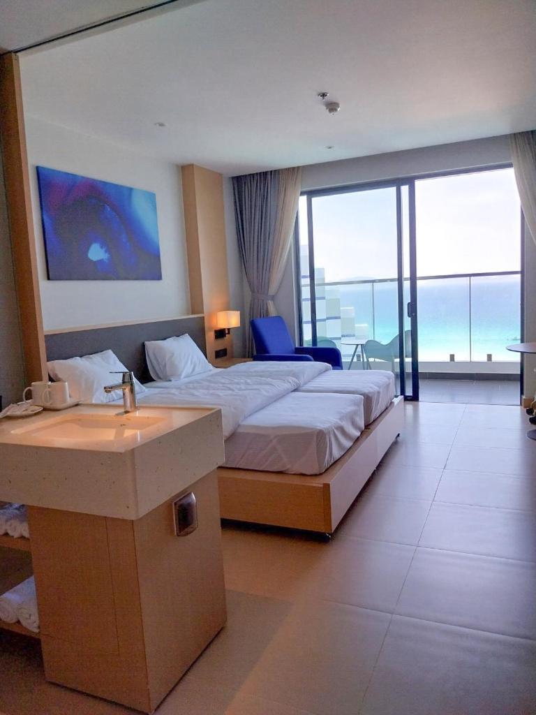 The Arena Cam Ranh KH Resort