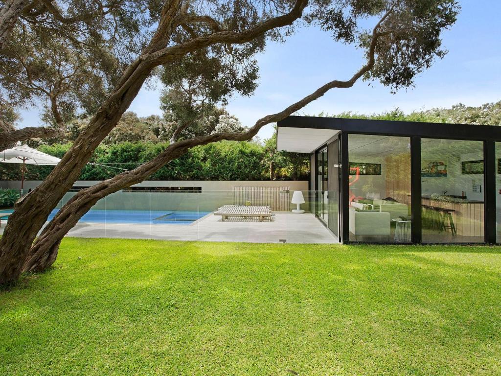 Moonah Pool and Spa Retreat Portsea photo 4