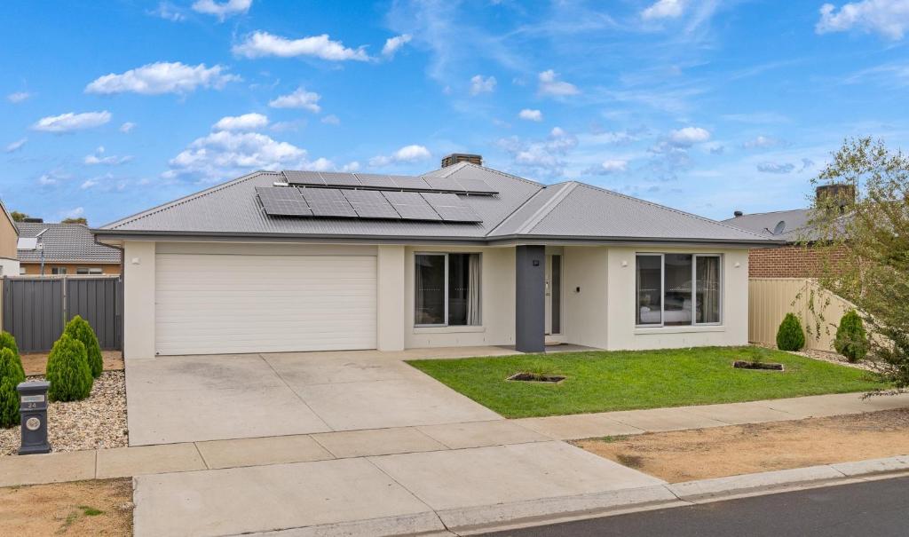 Popular Villa Shepparton photo 1