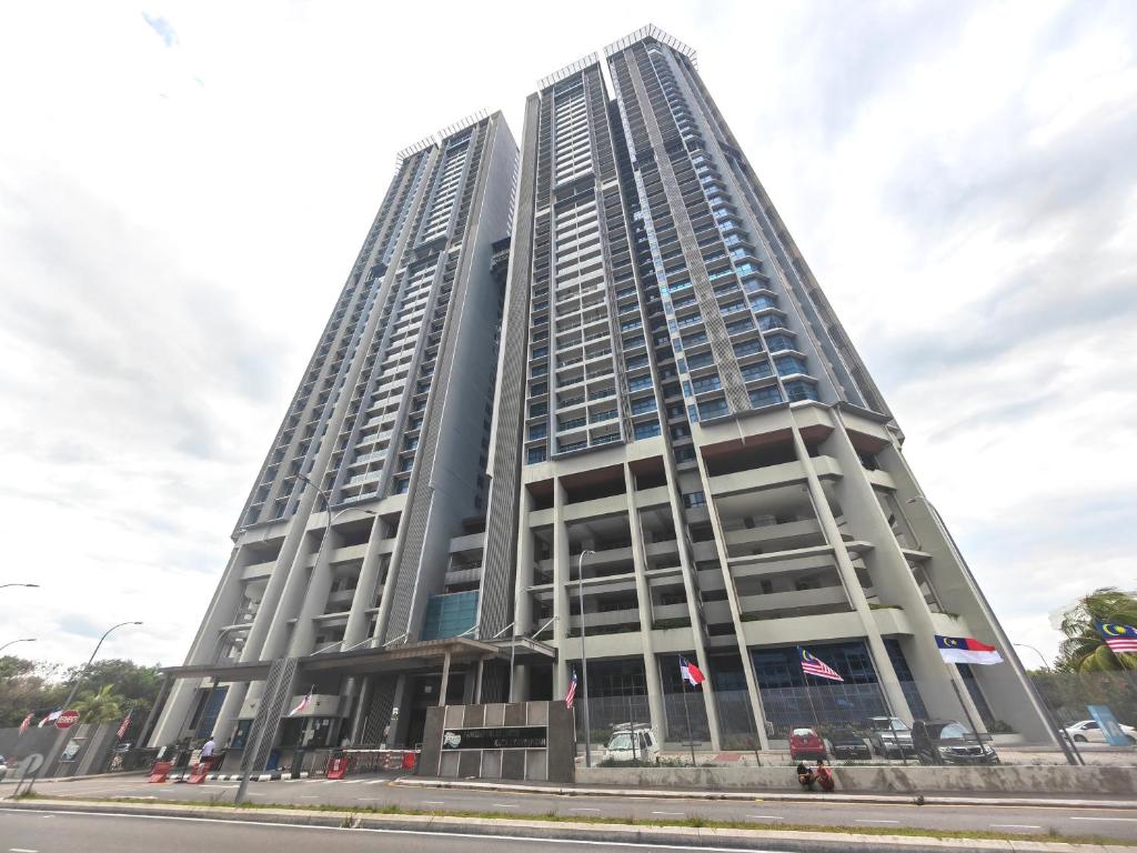 Galaxy 3BR 12-16pax Sea View I Wifi I 5min to Jonker, Malacca