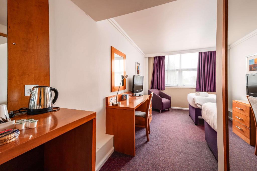 Milestone Hotel Peterborough, A1M, Norman Cross, Sure Hotel Collection by Best Western