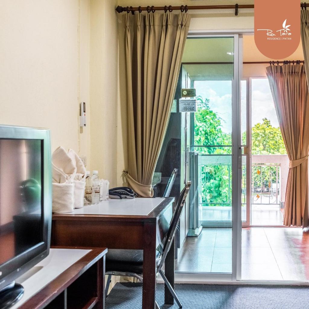 rimtara residence patan Room Type - Superior King Room