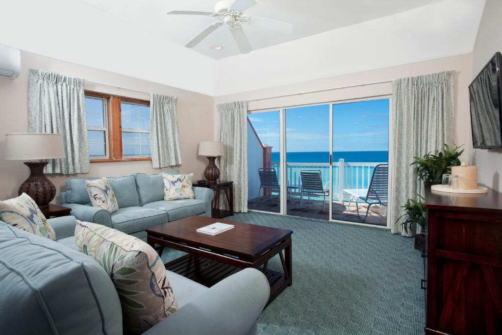 Pompano Beach Club photo 4