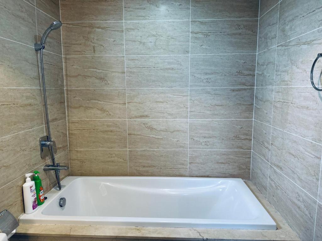 TIL-Vinhomes D'capitale Elegance Suites