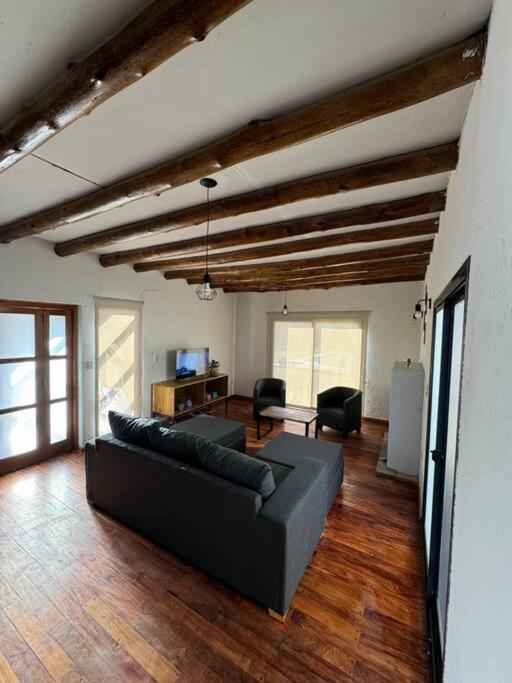 Medrano House photo 3