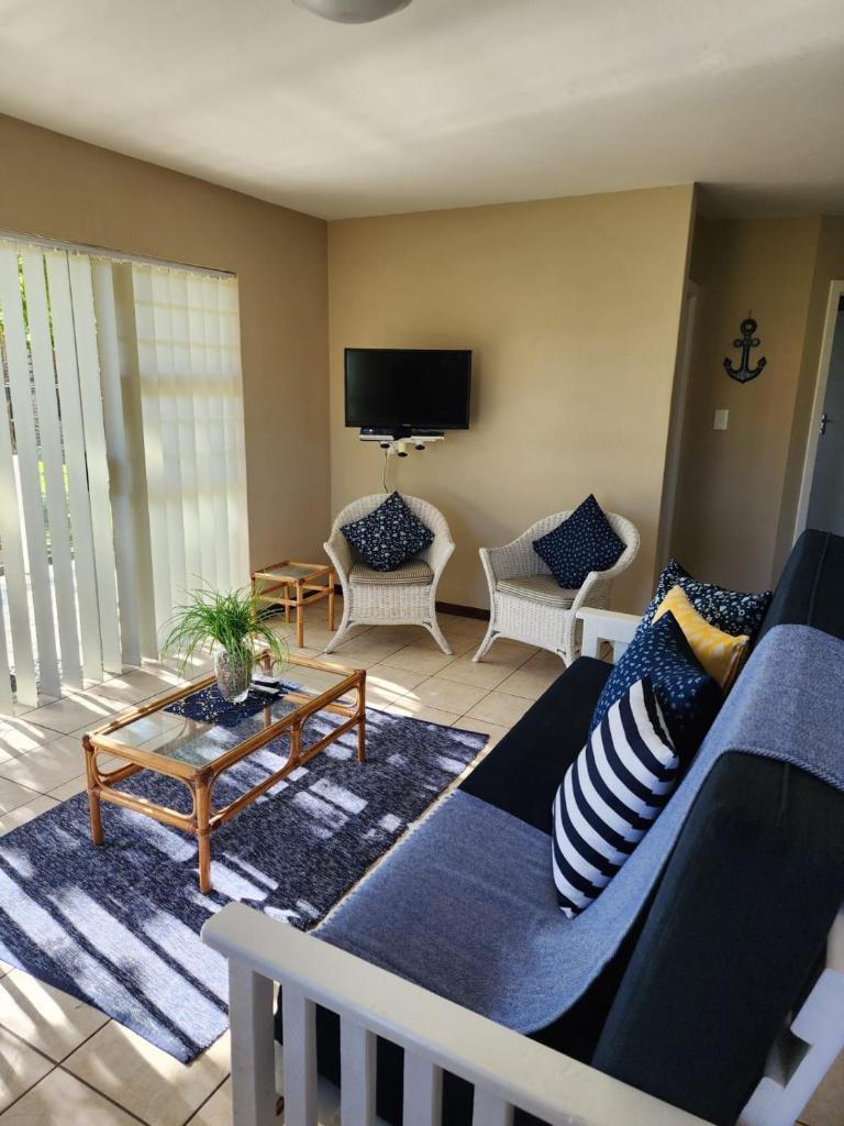 Muir Holiday Apartments - Tap to explore photos