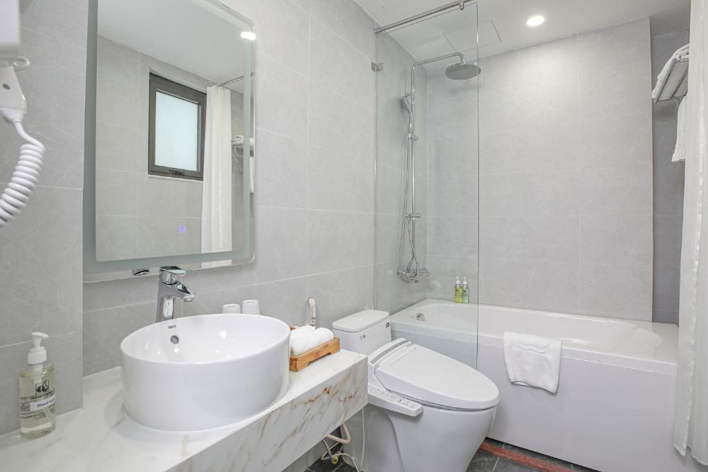 Reiwa Inn Apartment 76 Kim Ma Thuong