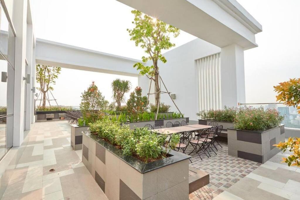 City View, 1km to Center, BR & Sofa bed, Free Gym