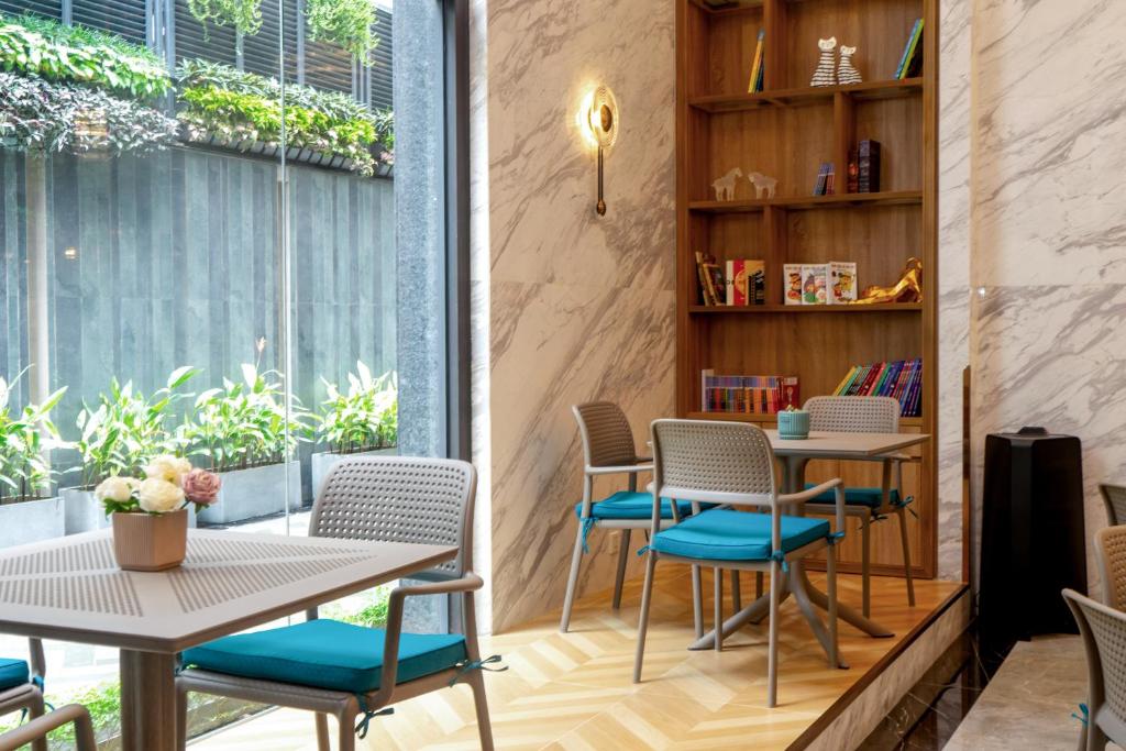 The Gloria Serviced Apartment by Silk Path