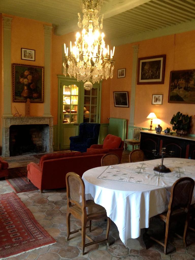 Chateau De La Chassaigne photo 4