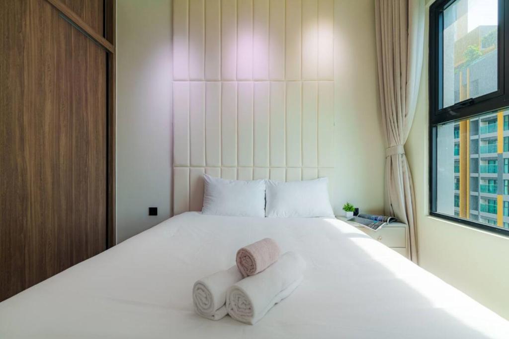 Imperial De La SoL District 4