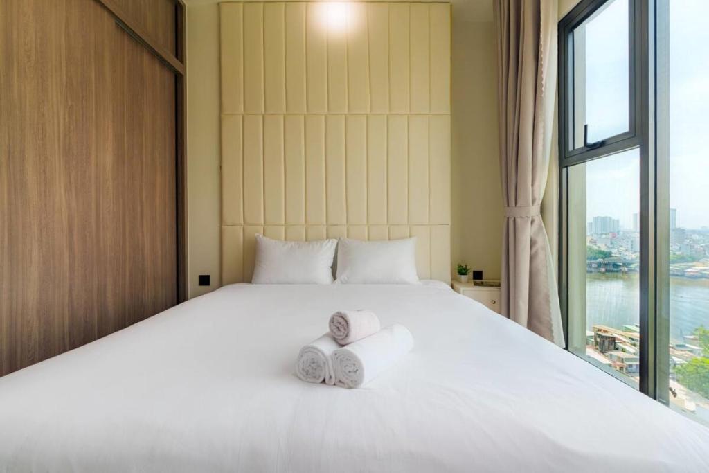 Imperial De La SoL District 4