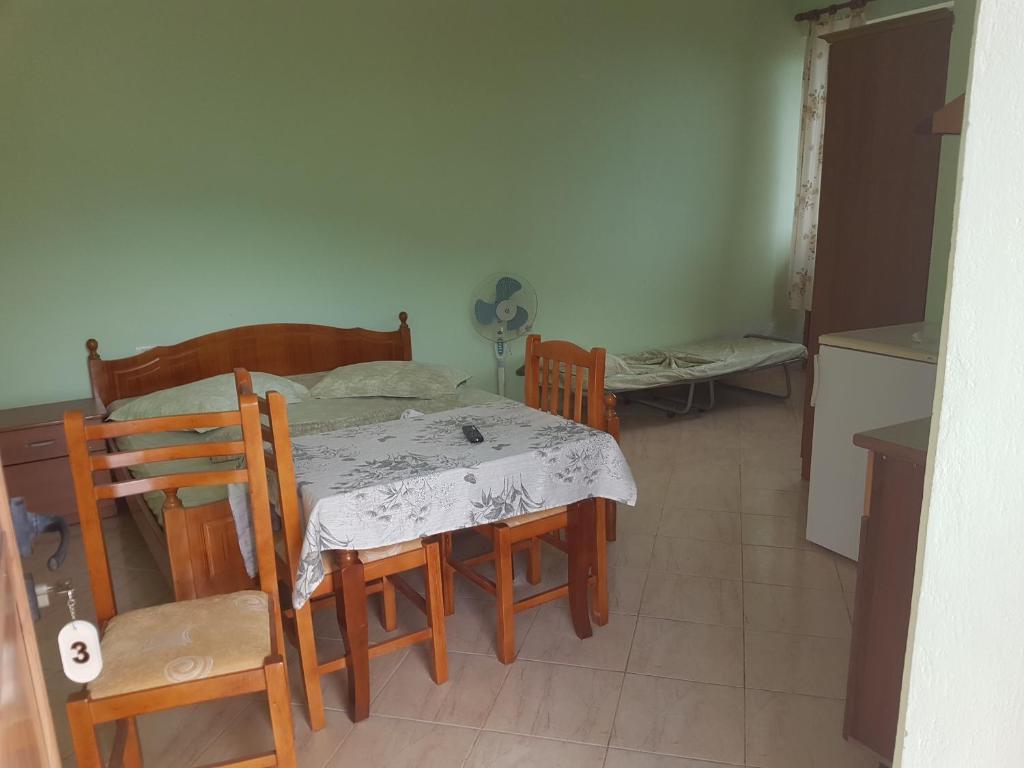 Telo Shehu Holiday Home photo 1