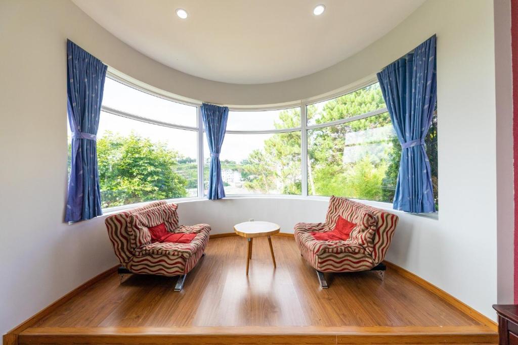 Dolphin Villa - Biệt thự cá heo