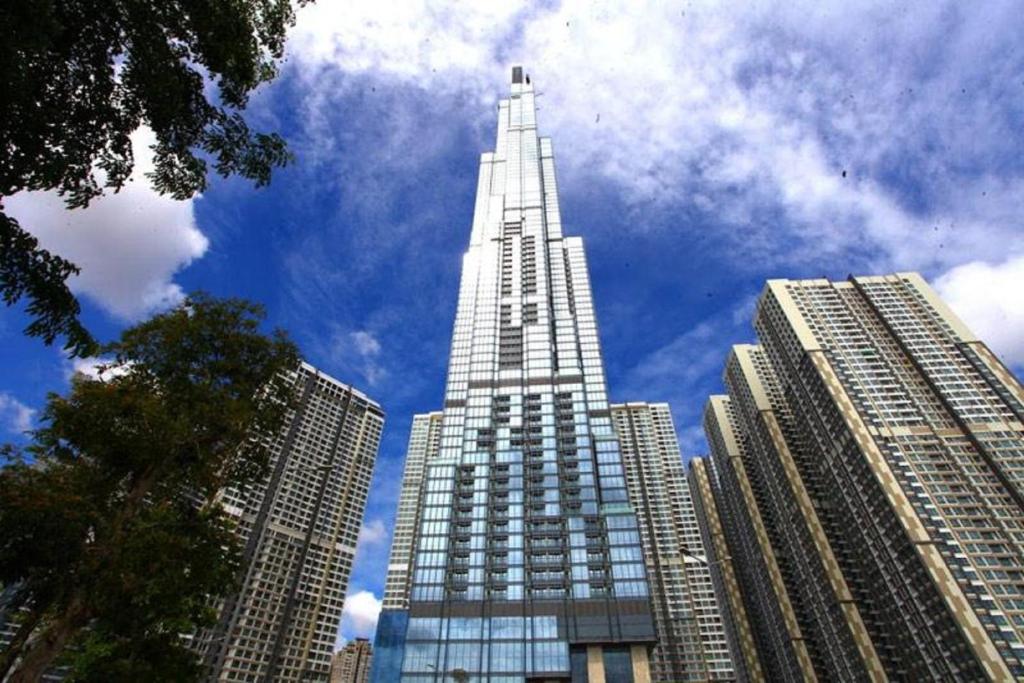 Landmark 81 & Vinhomes Urban
