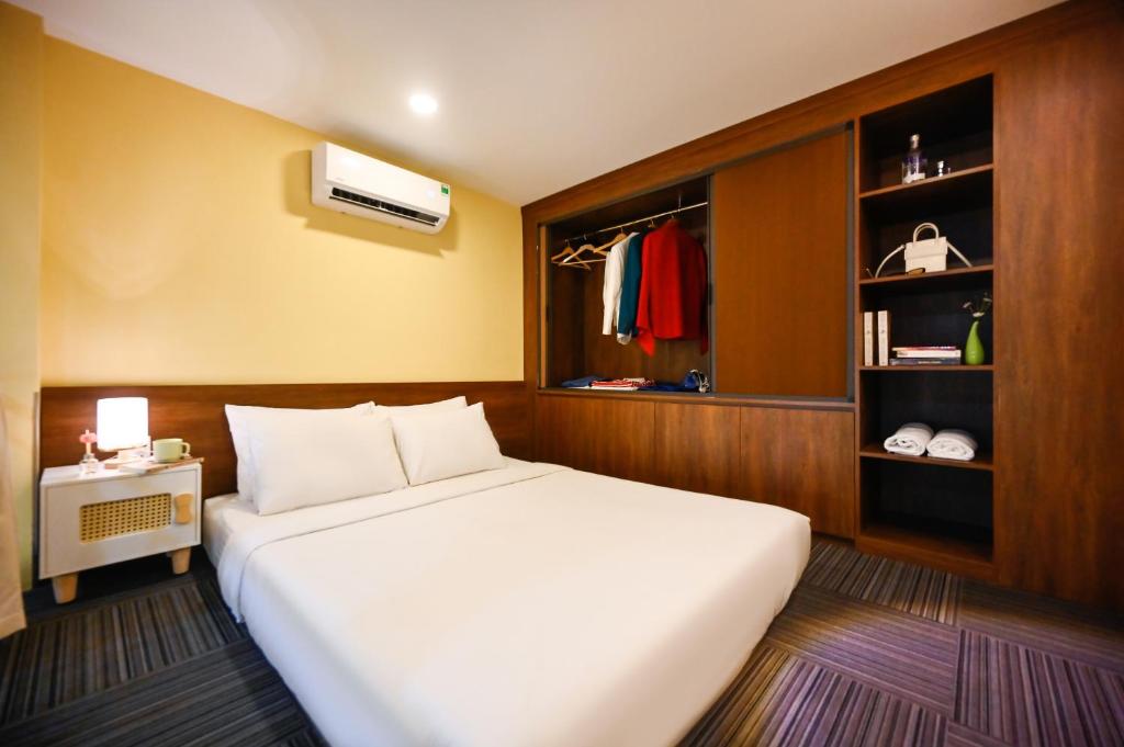 Jade Garden - Secret Courtyard in Saigon