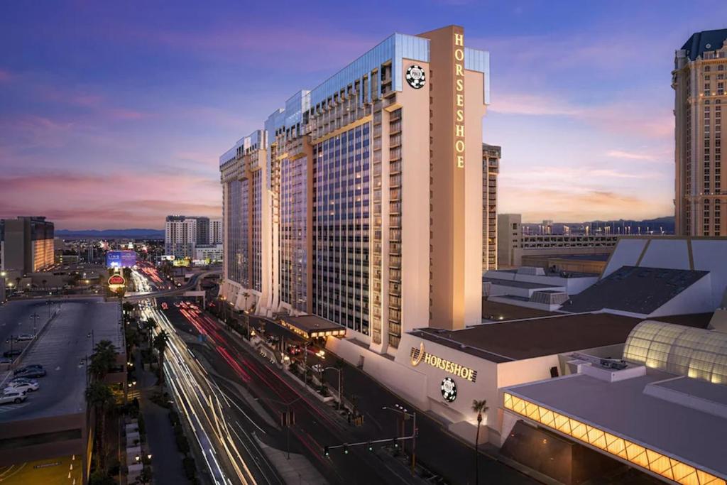Horseshoe Las Vegas image