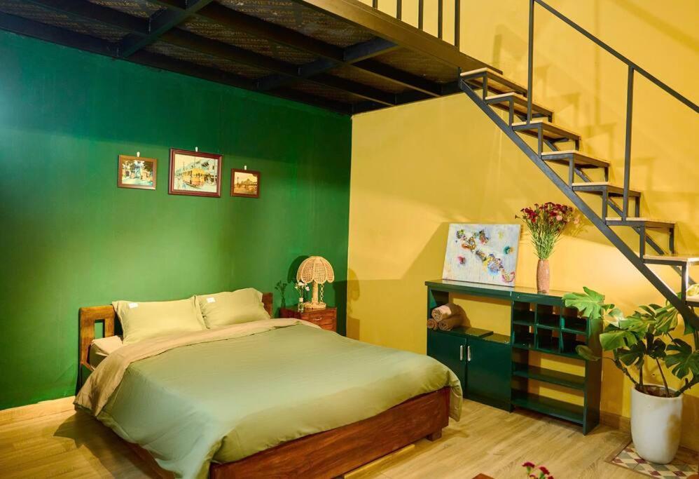 K homestay near Truc Bach lake Old Quarter