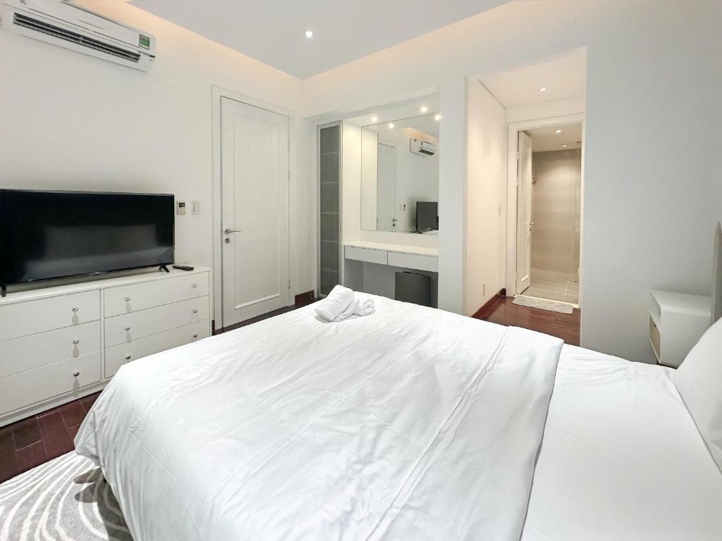 GEM Residence - The Manor Central