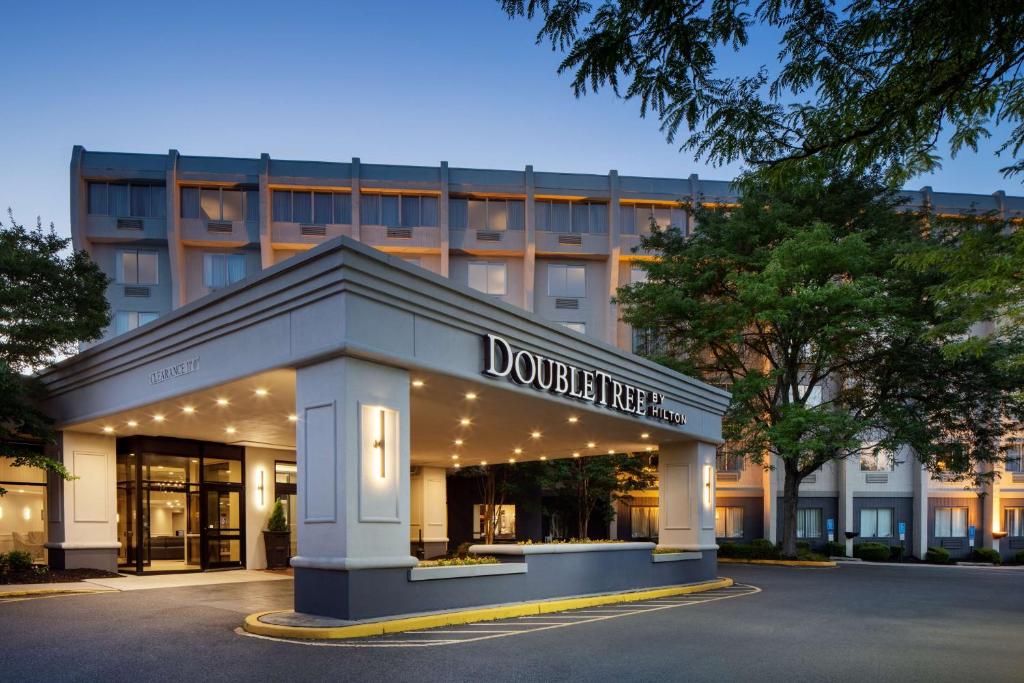DoubleTree by Hilton Princeton image