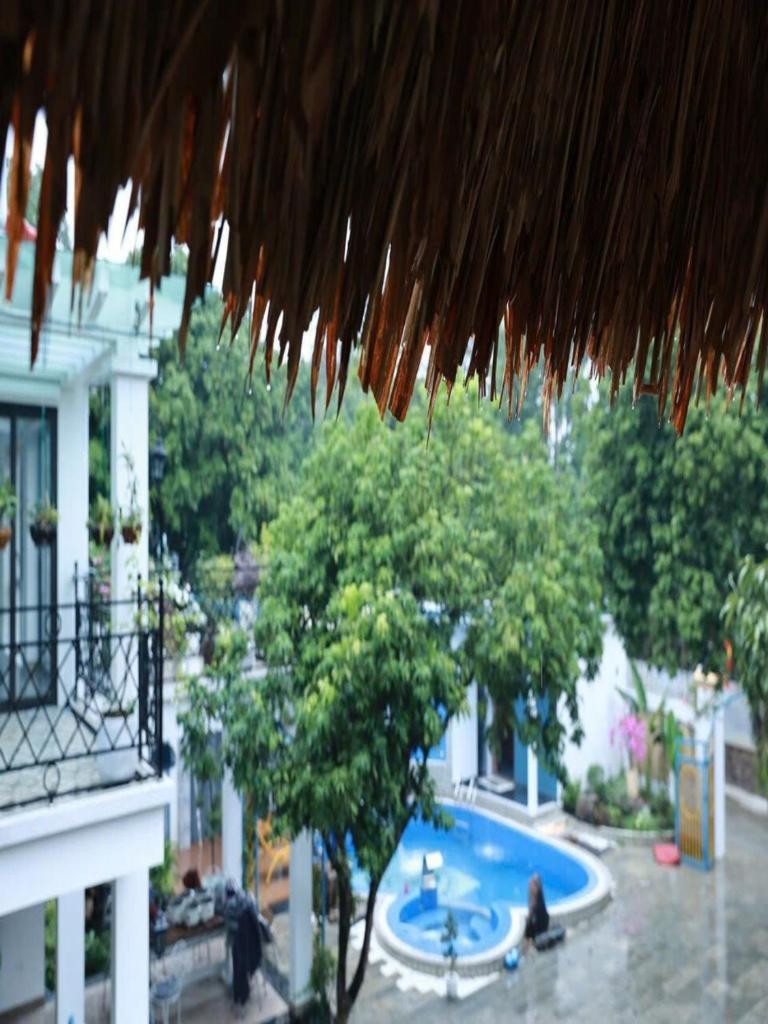 Homestay 8 phòng ngủ Bể bơi riêng- Hà Nội