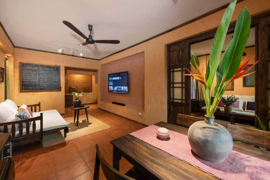 Serene Stay Hanoi