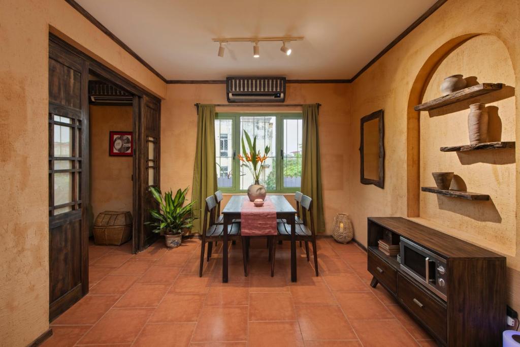Serene Stay Hanoi