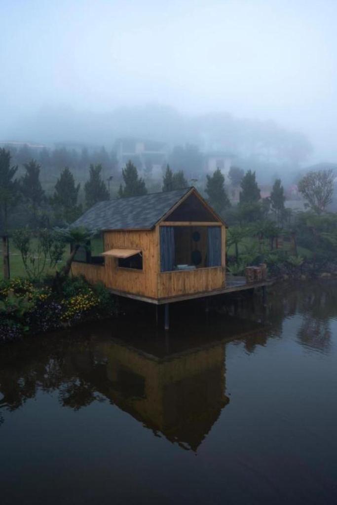 Ngôi Làng Trong Tranh, Leading-Kiwuki Village