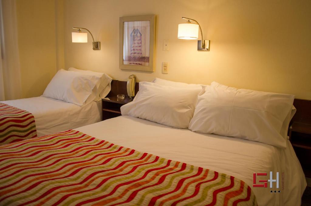 Grand Hotel photo 2