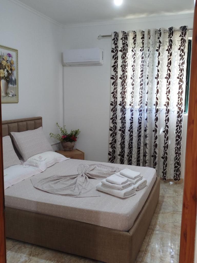 Kleidi's home photo 2