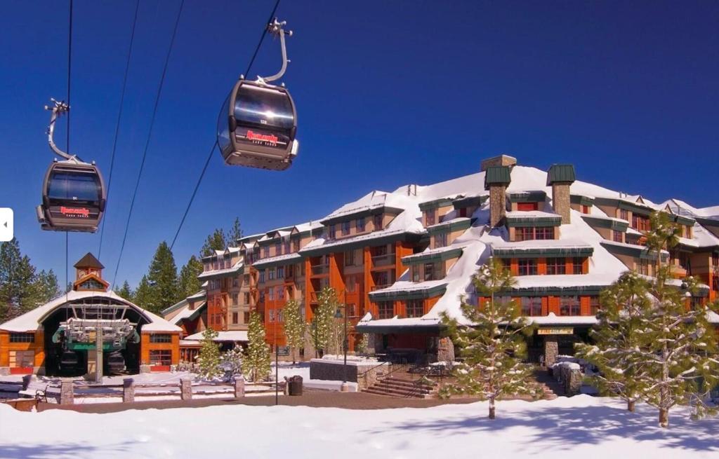 Marriott's Timber Lodge image
