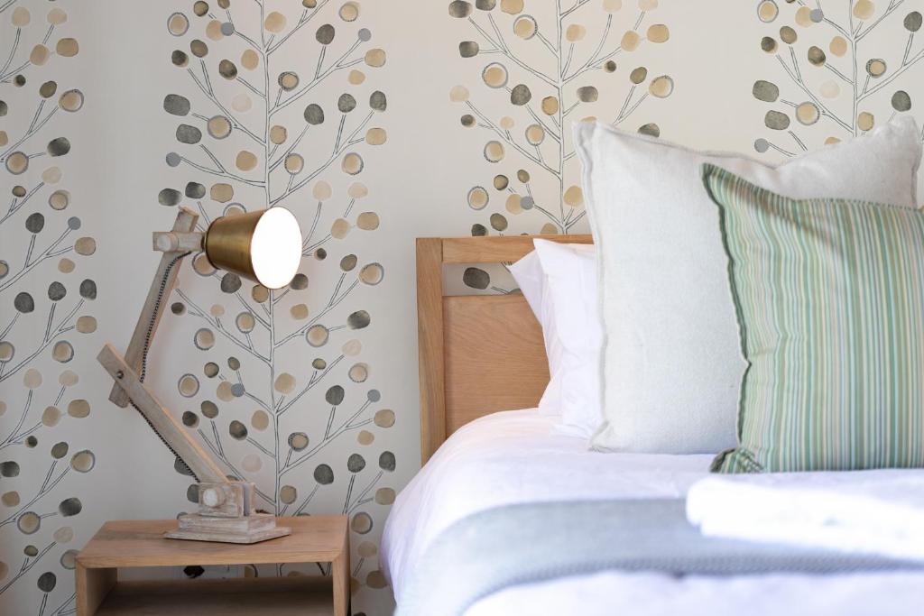 Rooms of Sunny Double Volume Penthouse, All Ensuite