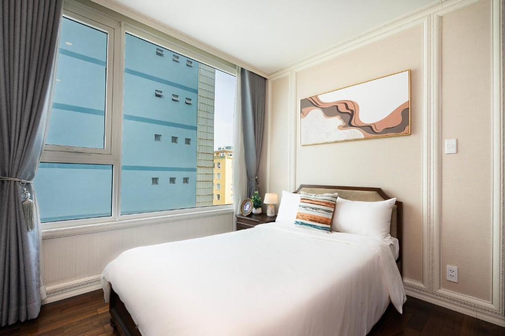 3BR Luxury Apartment Sky Pool