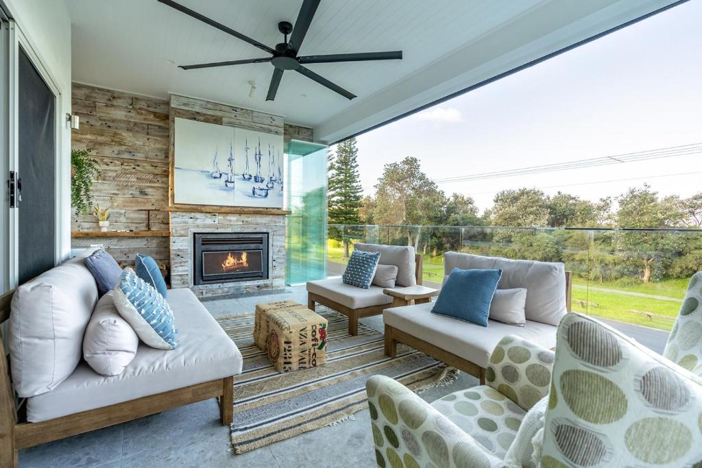 Werri Big Beach House photo 2