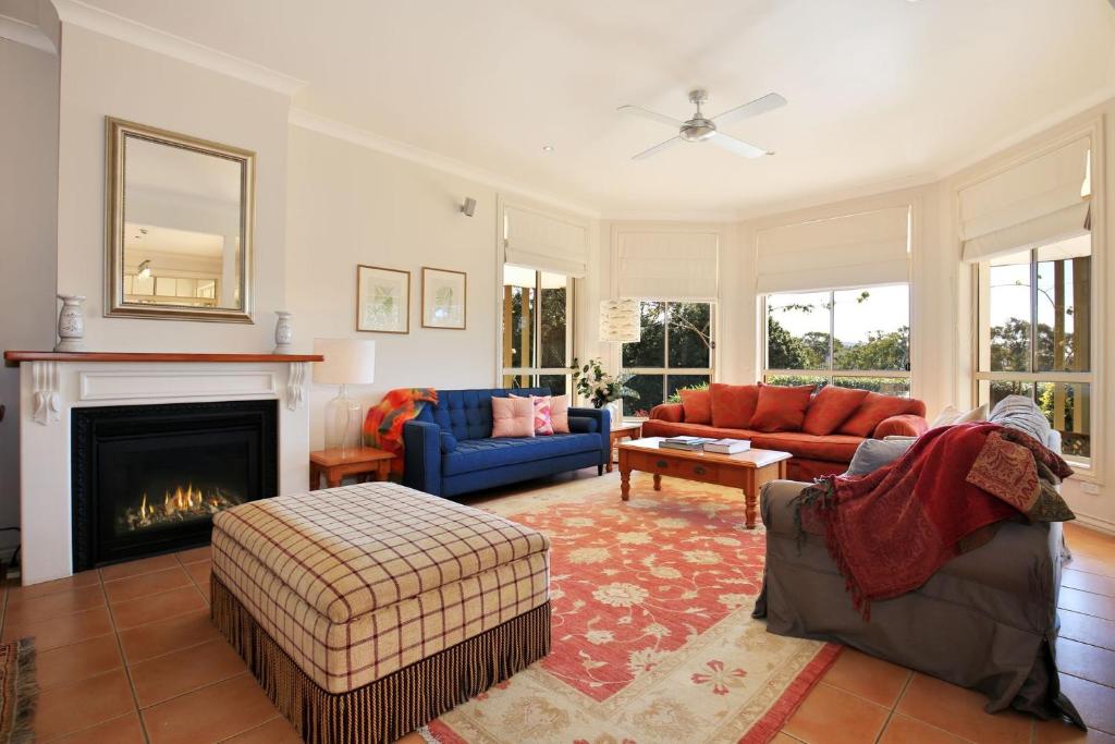 Coolaroo Beach House - Rural Bliss by the Coast photo 4